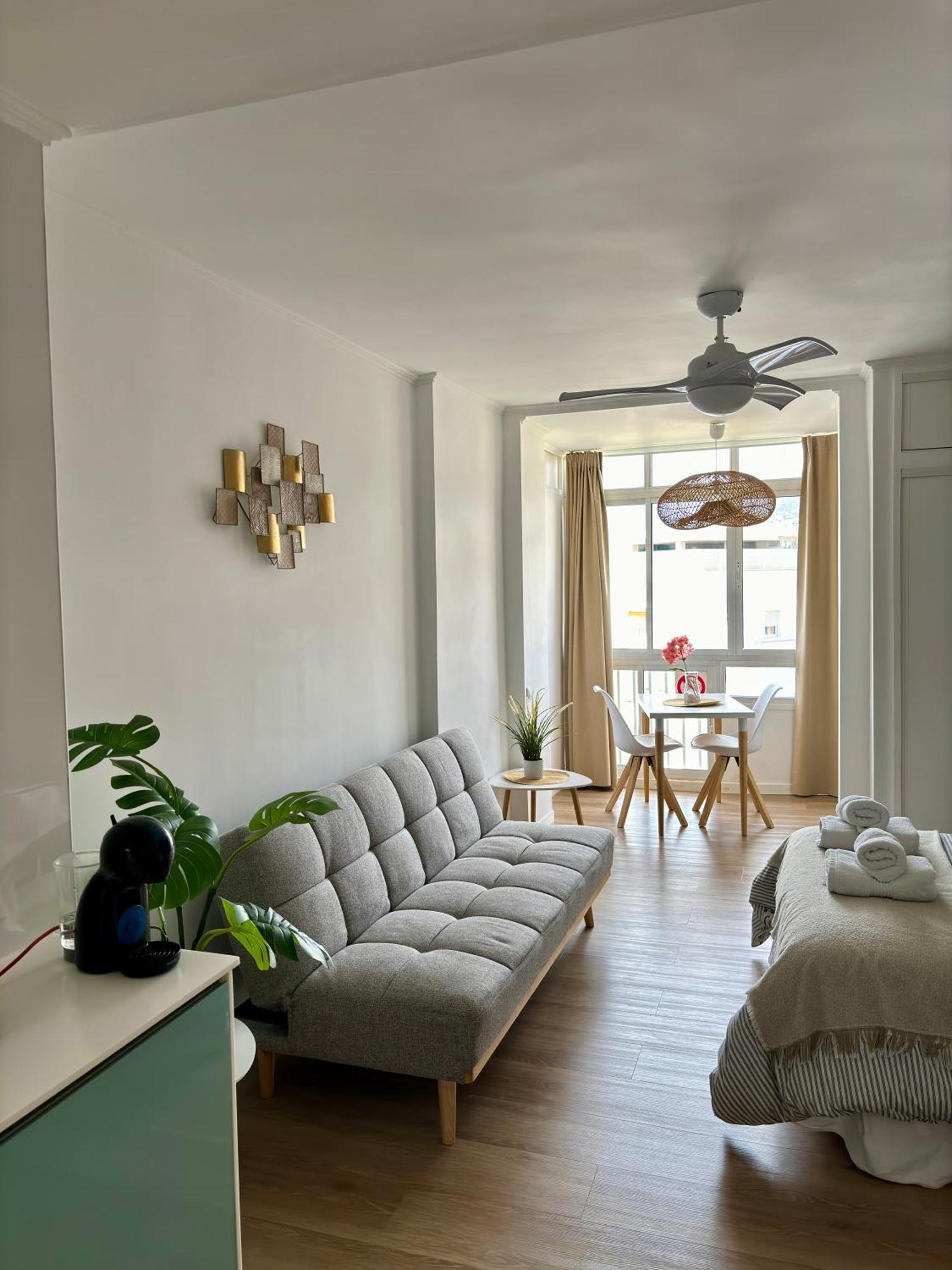 Ar Apartments - Central And Modern Apartment In Benalmádena Dış mekan fotoğraf