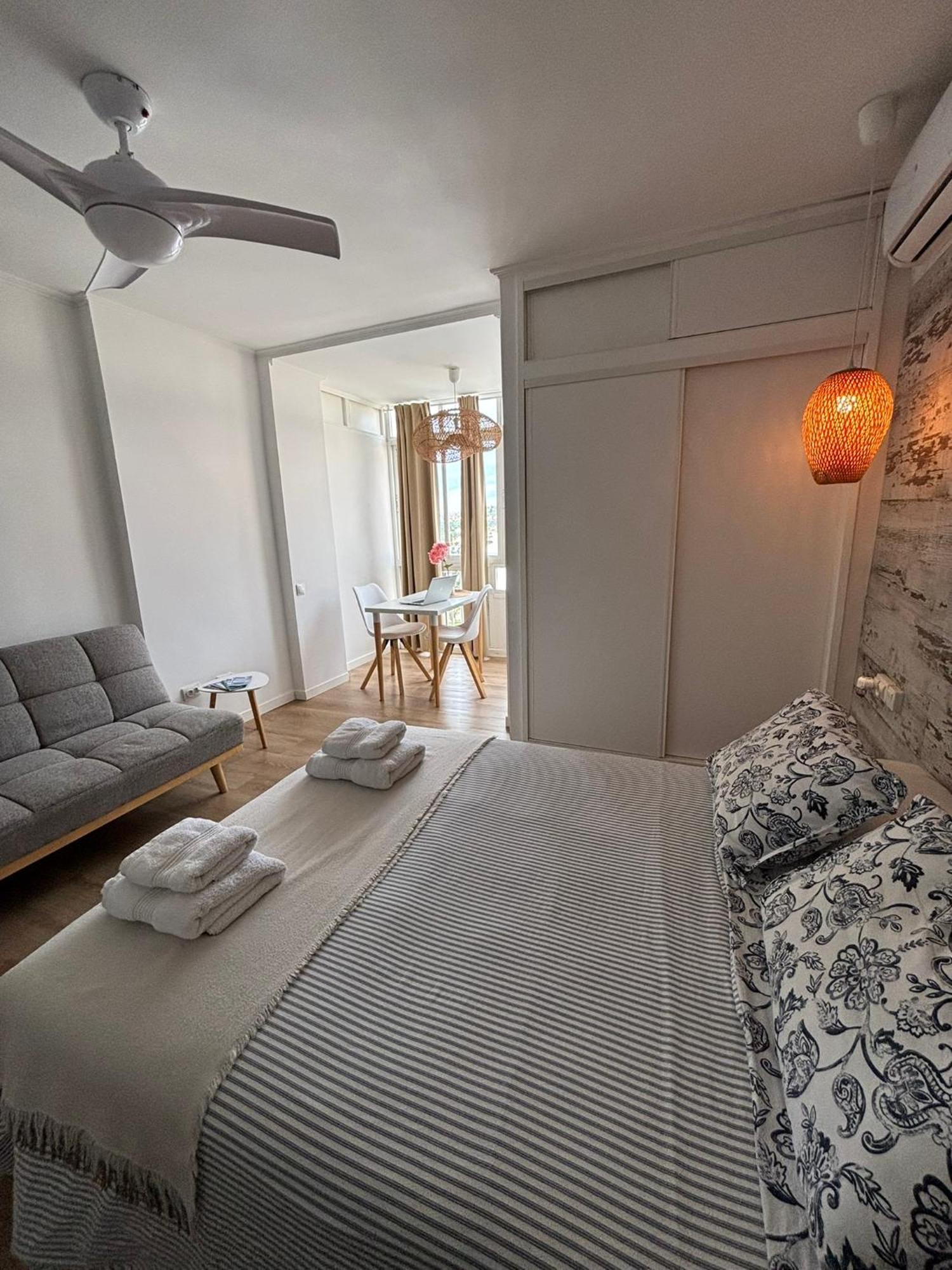 Ar Apartments - Central And Modern Apartment In Benalmádena Dış mekan fotoğraf