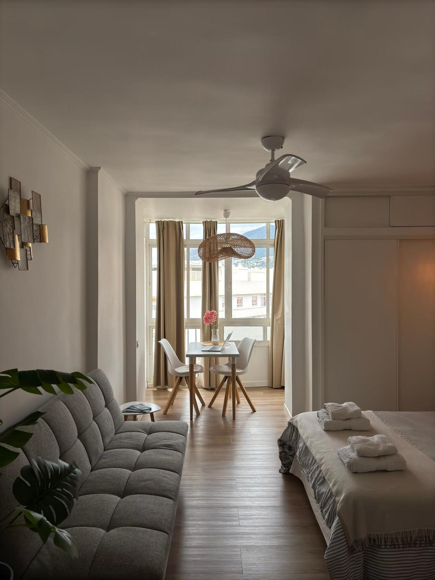 Ar Apartments - Central And Modern Apartment In Benalmádena Dış mekan fotoğraf